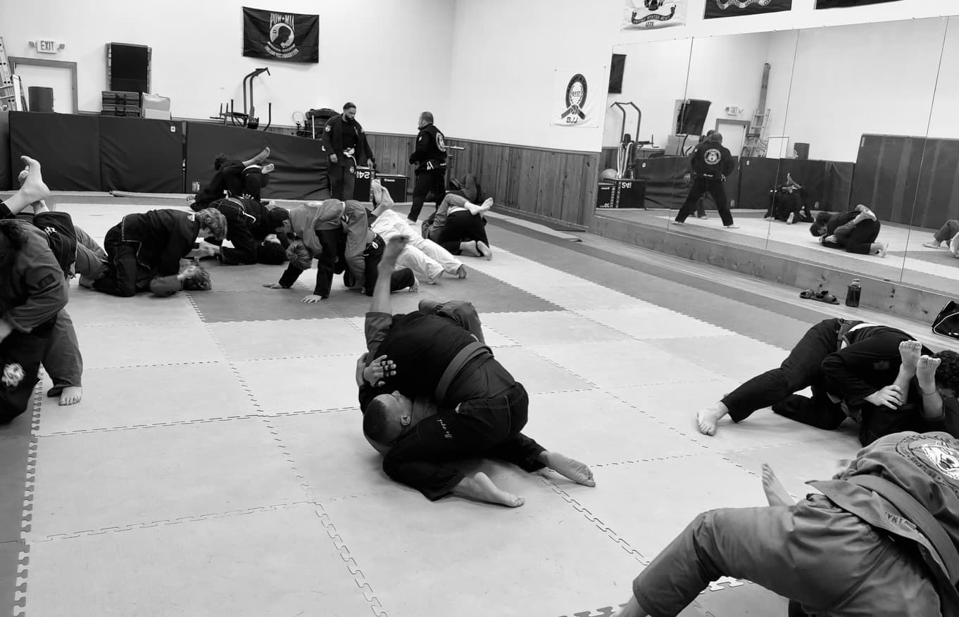 Live training on the mats at Vykyng Martial Arts Club